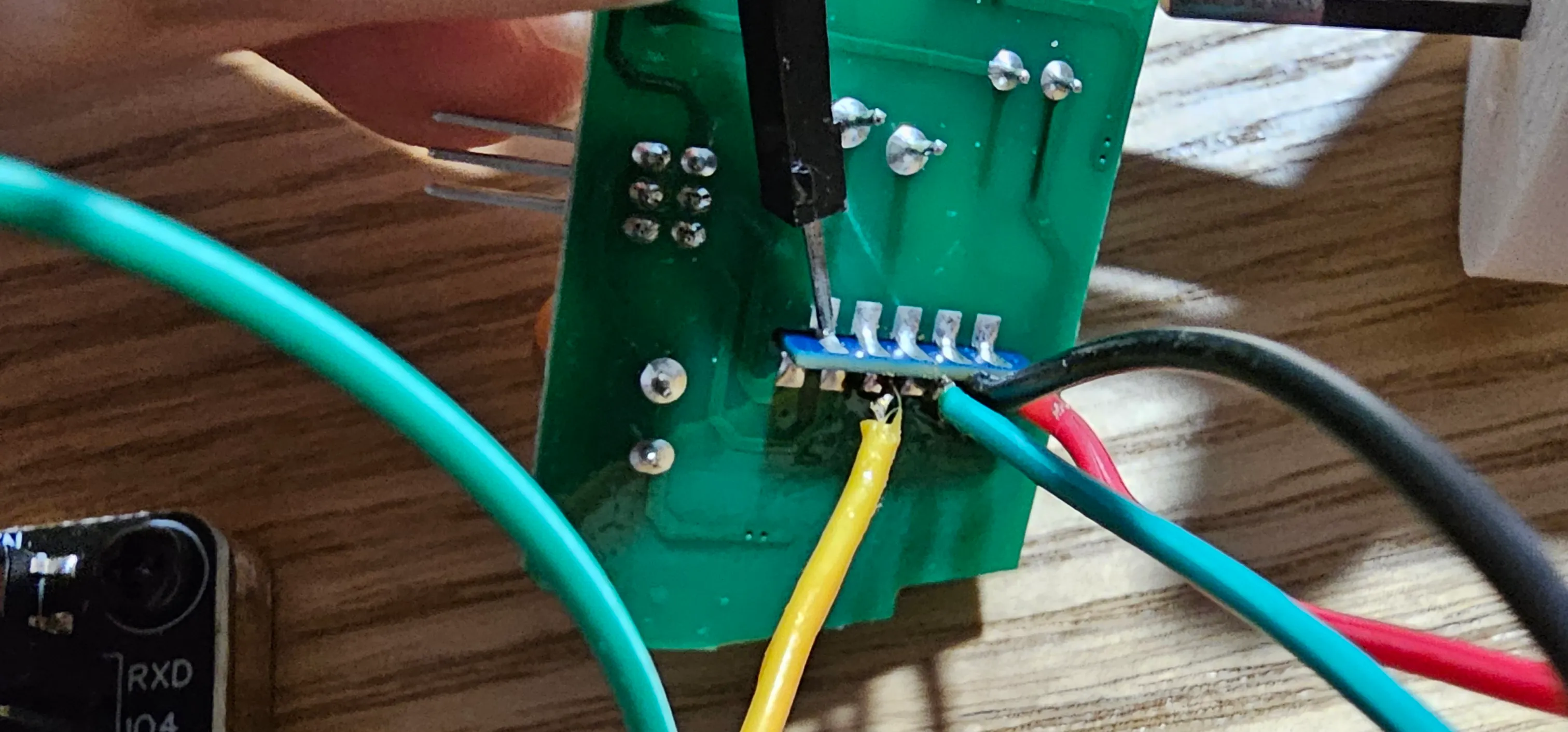Touching CEN pin to reset for flash Touching CEN pin to reset for flash Image